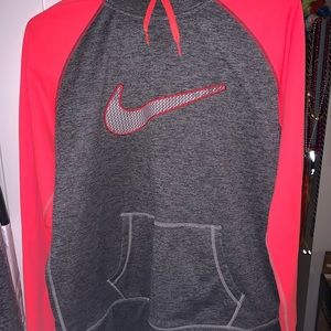 nike hoodie